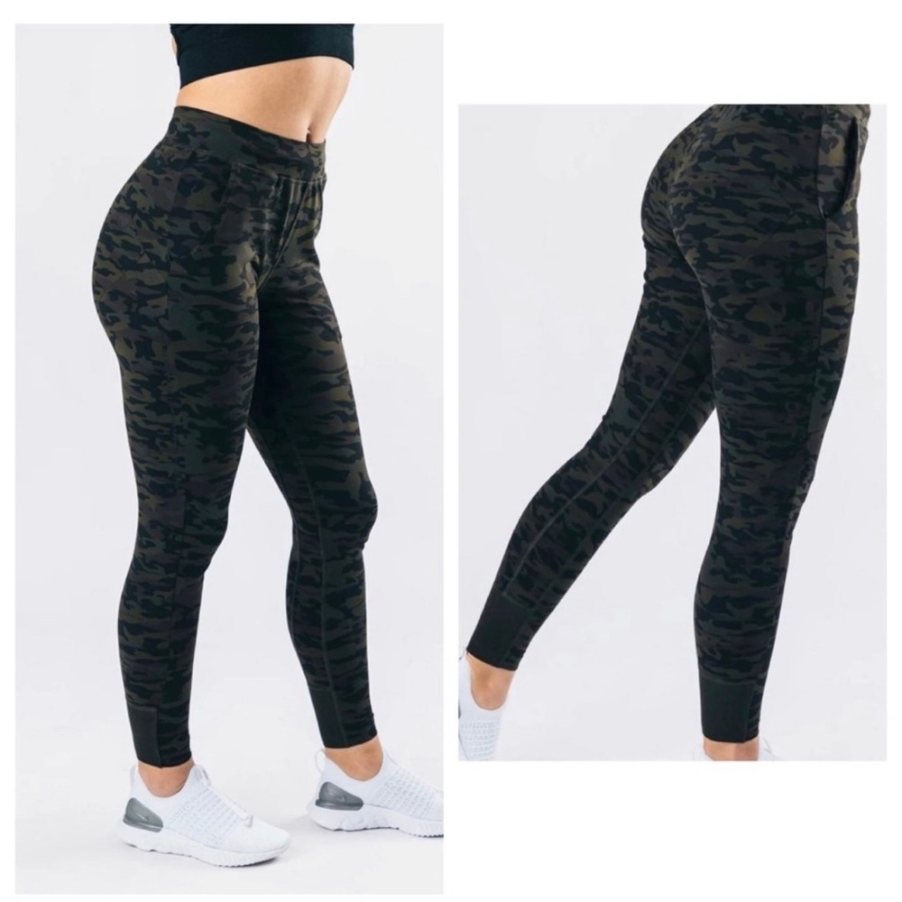 Alphalete Joggers - NEVER WORN